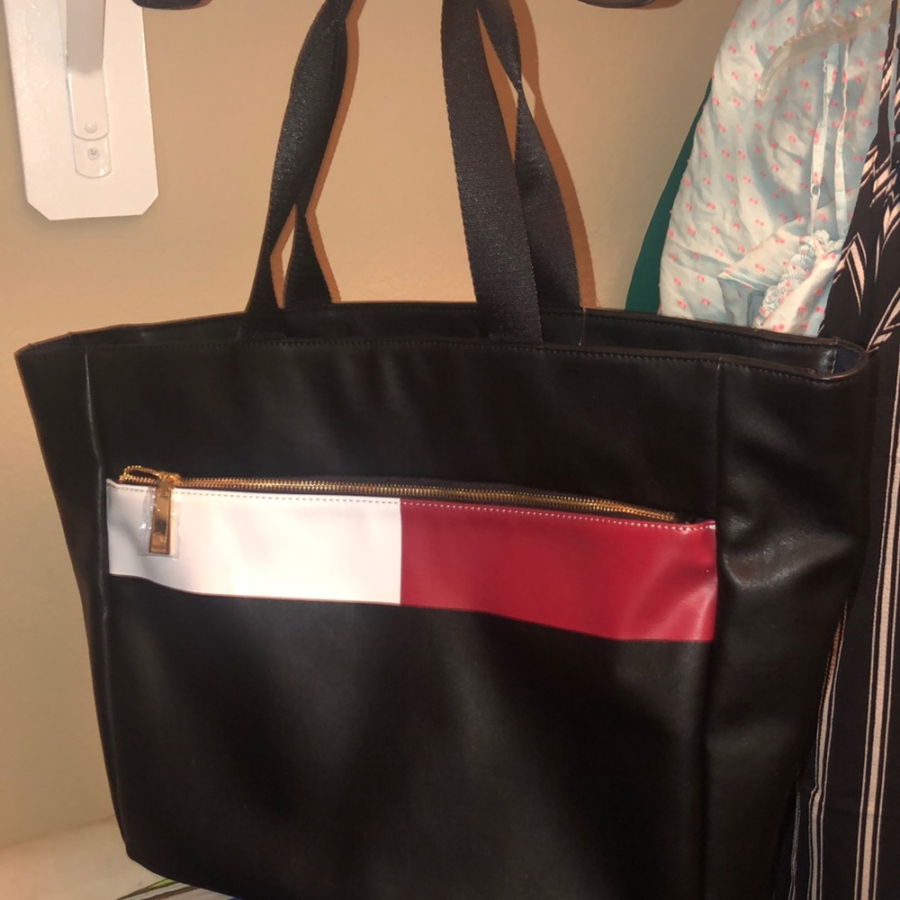 Tommy Hilfiger Tote Bag